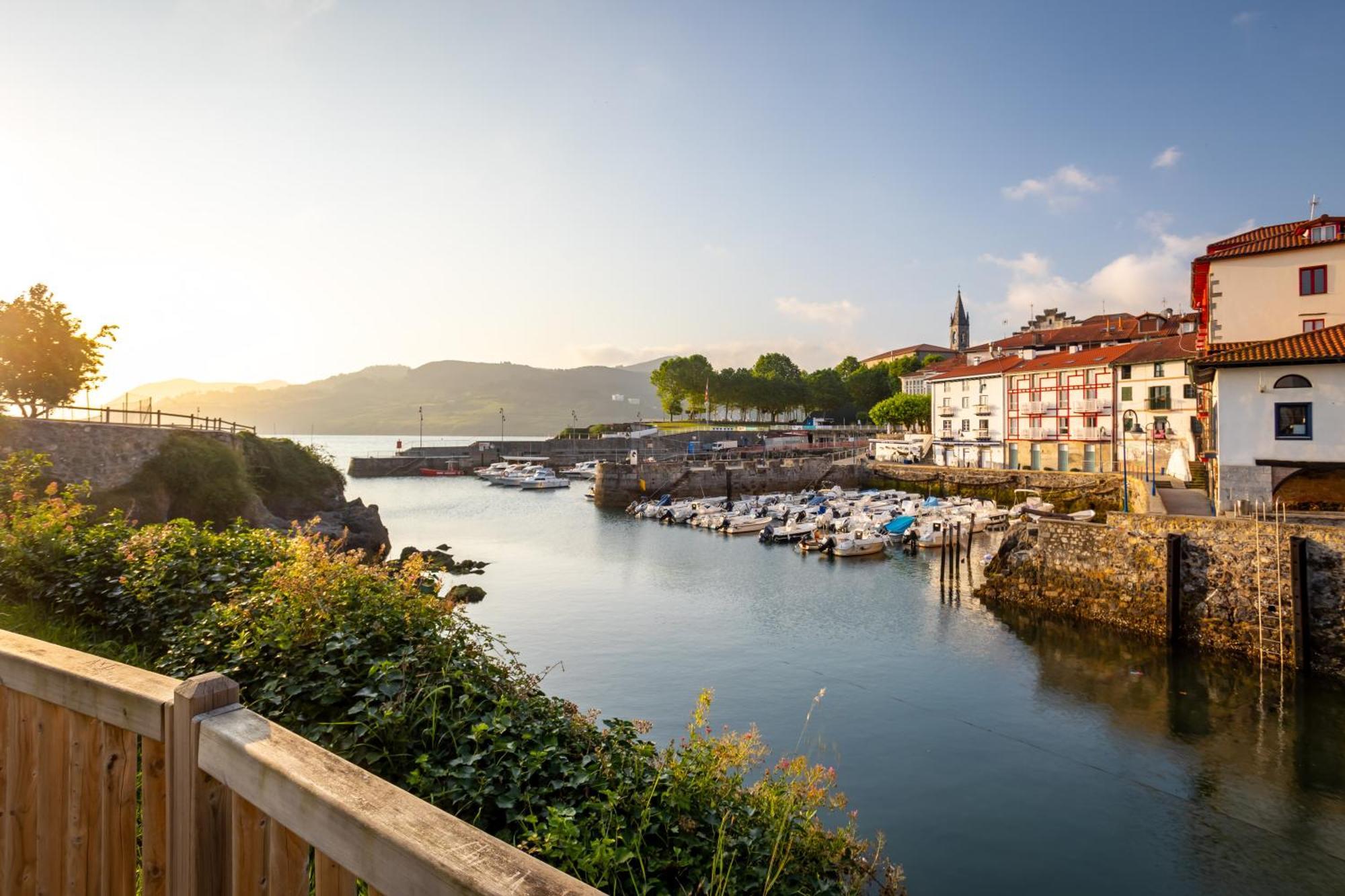 Hotel&Spa El Puerto Mundaka Exterior foto